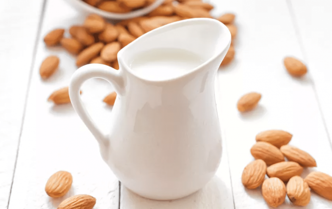 Which milk options are suitable for Vegans?