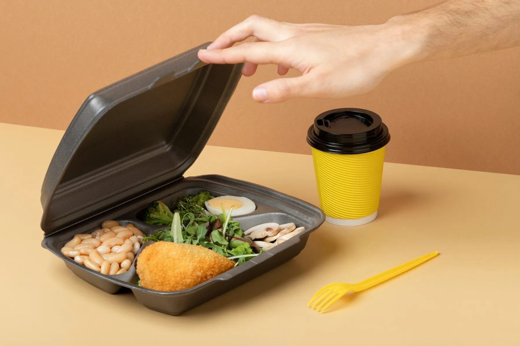 Meal Boxes & Drop-Offs (Studios, Remote Teams, Yacht Staff)