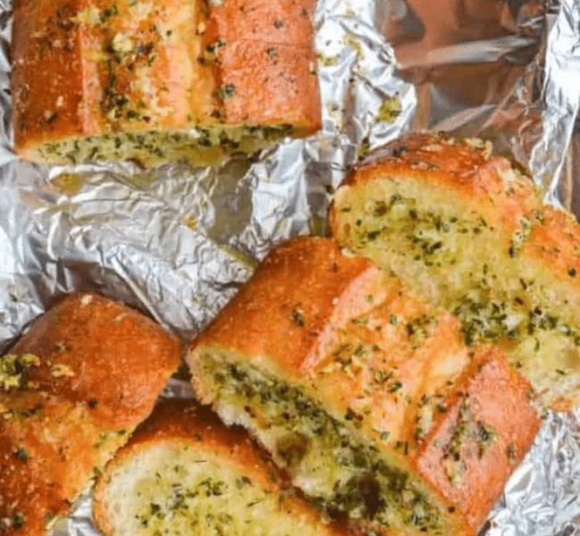 Vegan Garlic Bread1