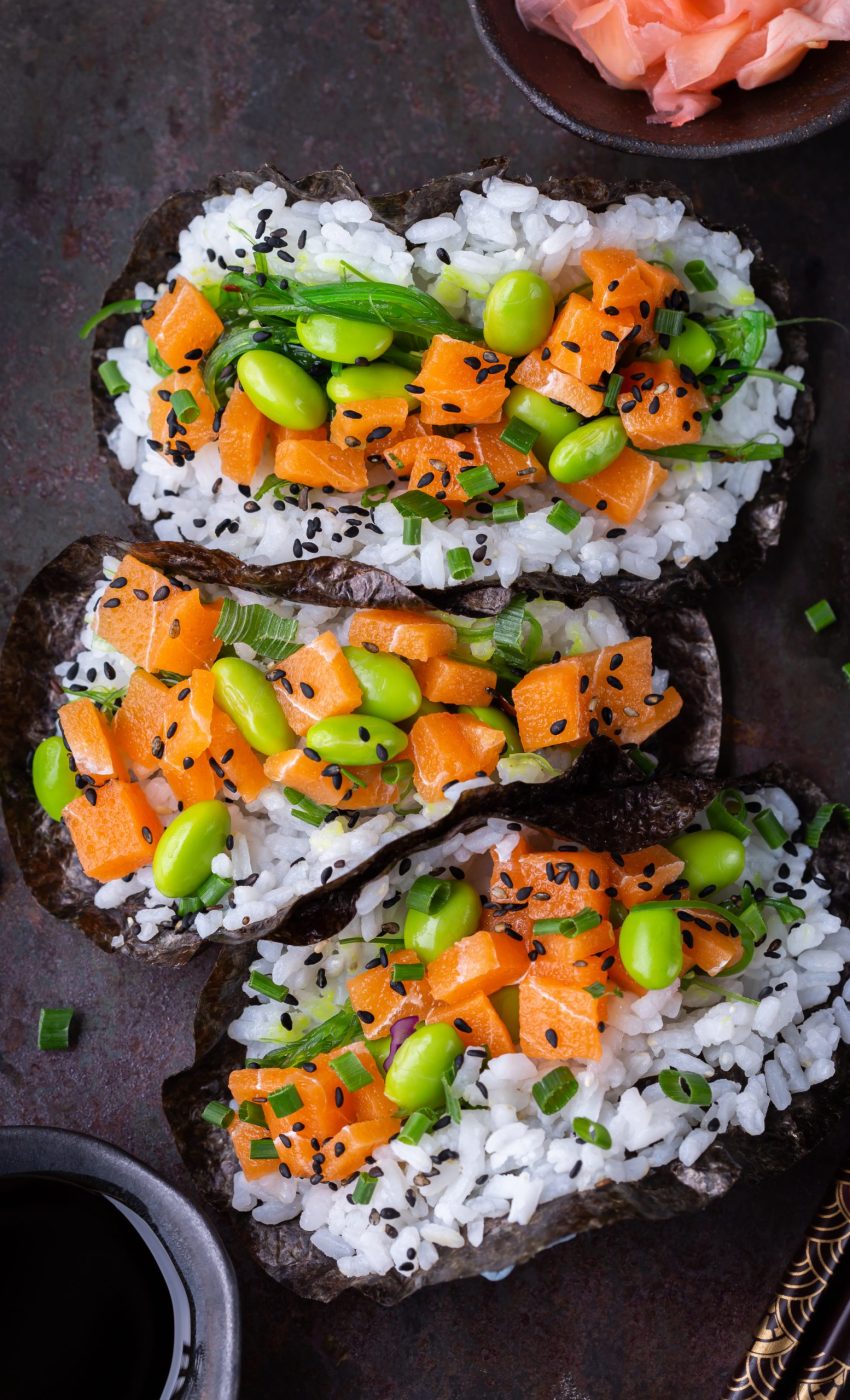 vegan sushi tacos with plant based salmon wakame 2022 03 29 07 14 37 utc